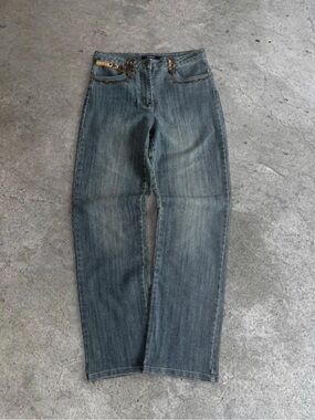 Women's Straight-Leg Jeans in Faded Blue Denim
